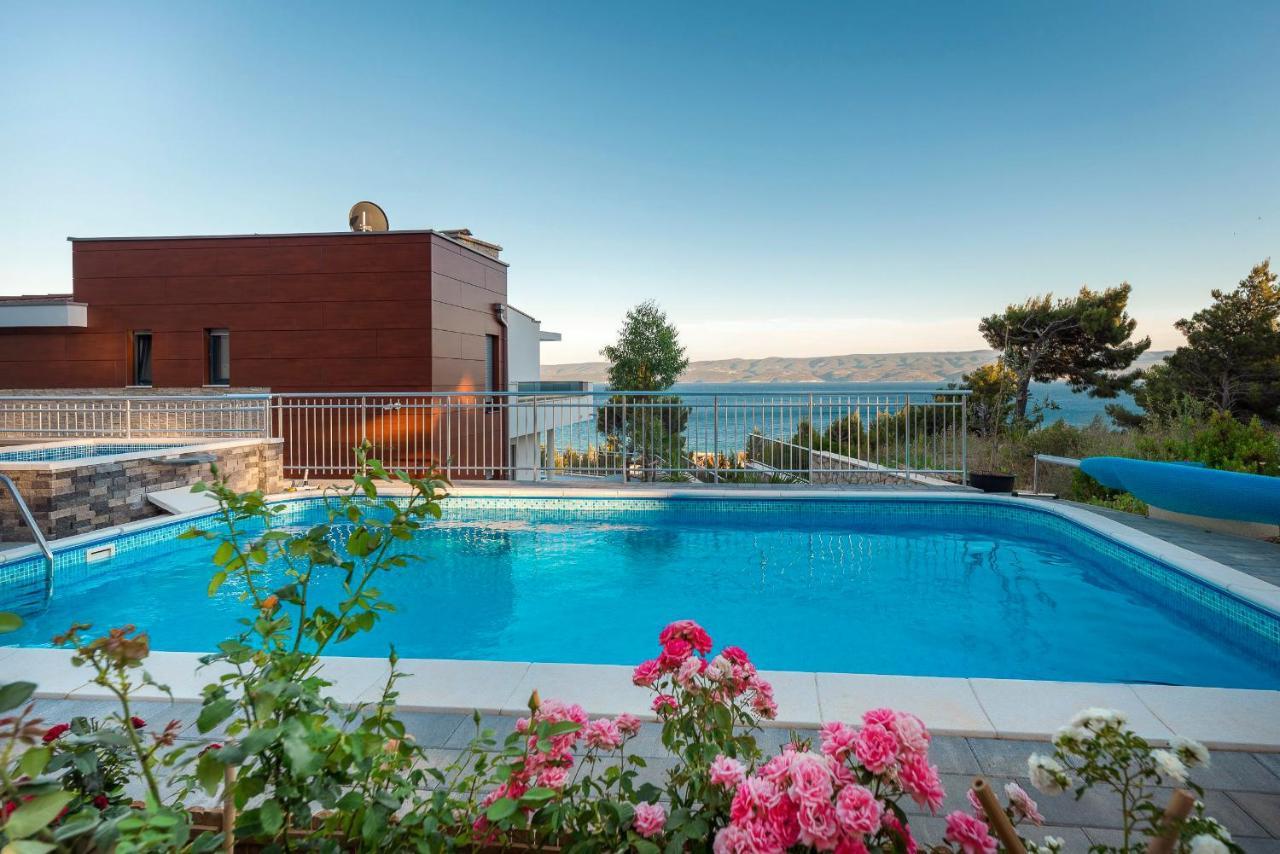 Villa Sara With Sea View And Private Heated Pool Omis Exterior photo