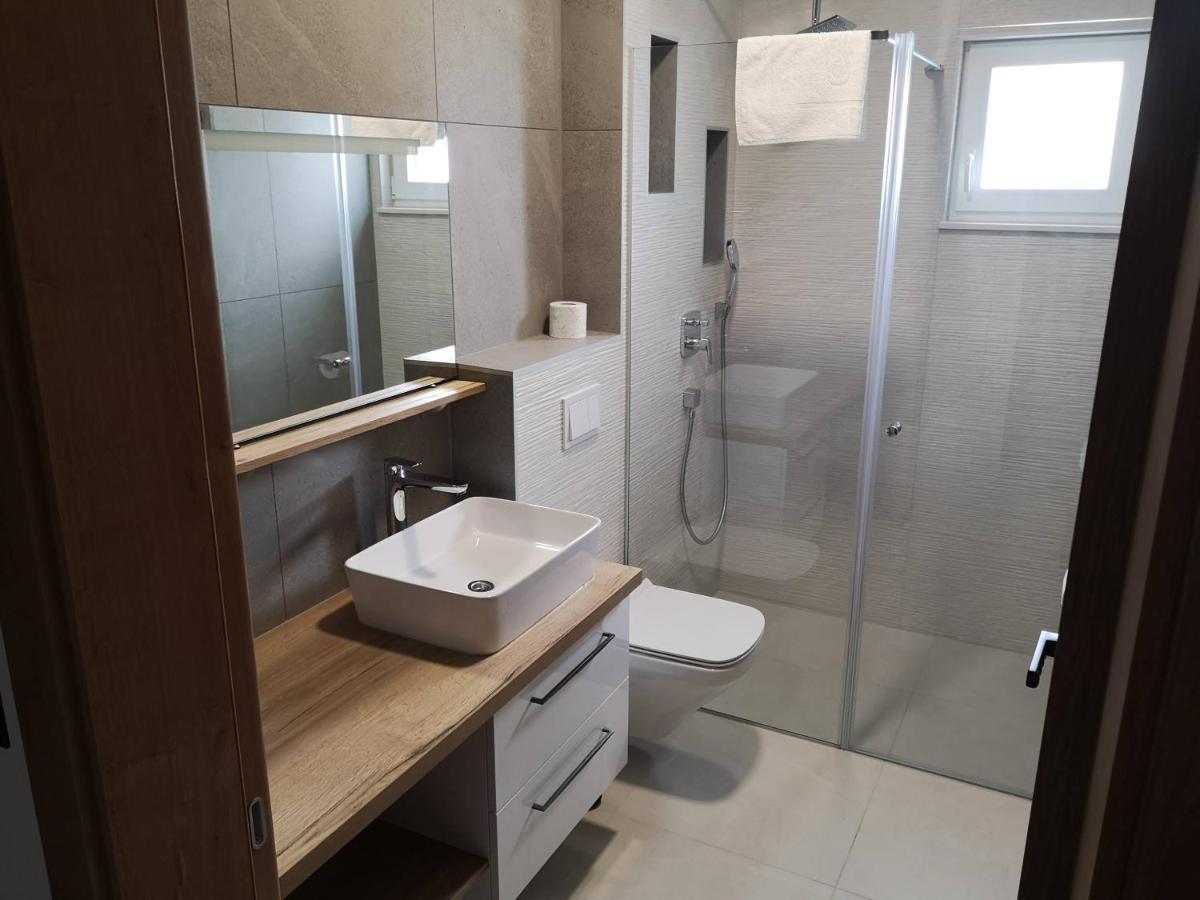 Villa Sara With Sea View And Private Heated Pool Omis Exterior photo