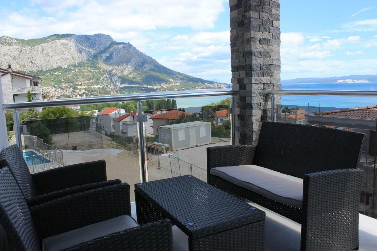 Villa Sara With Sea View And Private Heated Pool Omis Exterior photo